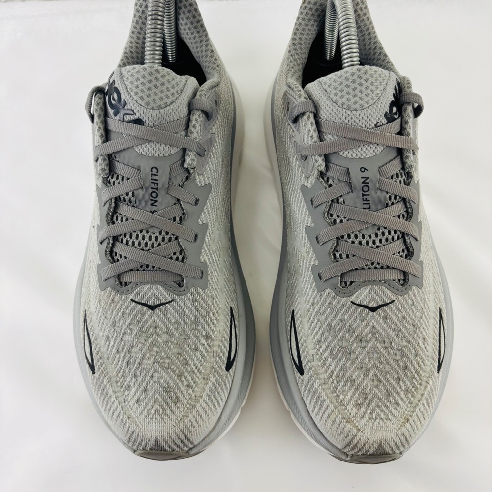 Hoka One One Clifton 9 Mens Size 9D Harbor Grey White Running Shoes 1127895 HMBC - Picture 2 of 12